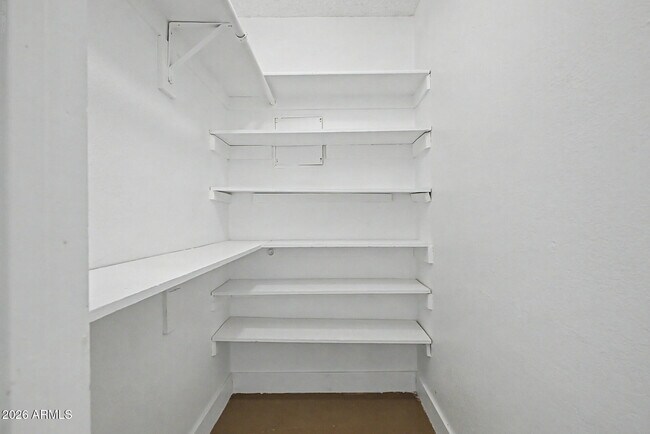 Building Photo - 16223 N 40th Pl