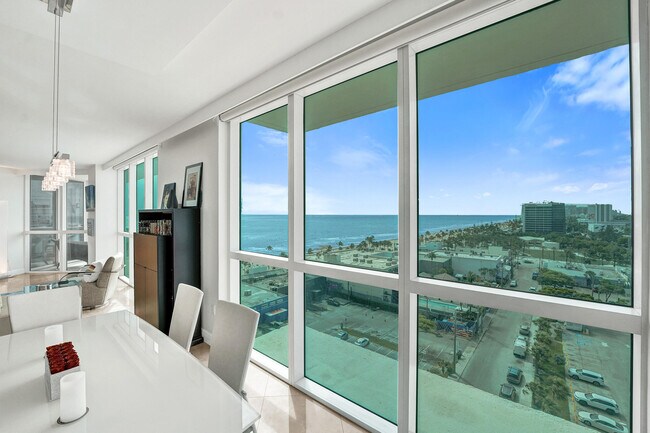 Building Photo - 101 S Fort Lauderdale Beach Blvd