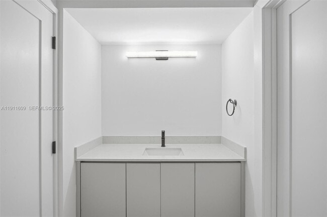 Building Photo - 16380 Briar Patch Pl