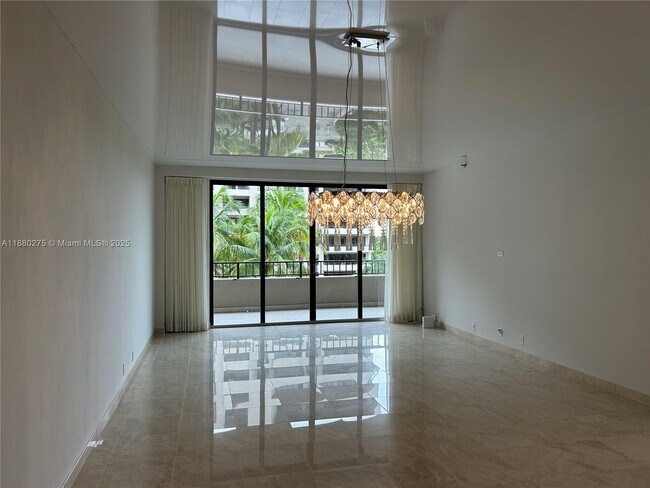 Building Photo - 251 Crandon Blvd