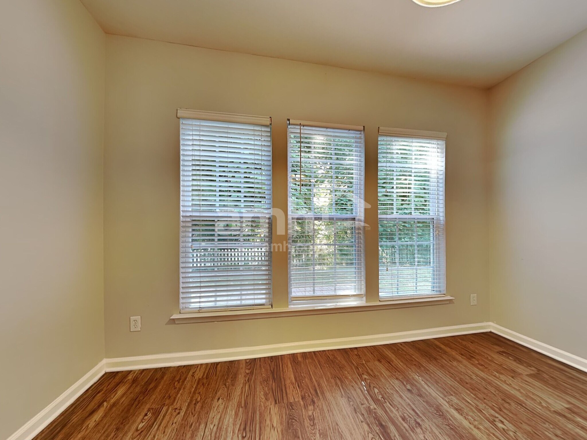Building Photo - 3324 Glamorgan Ct