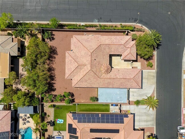 Building Photo - 7286 Mt Kearsarge St