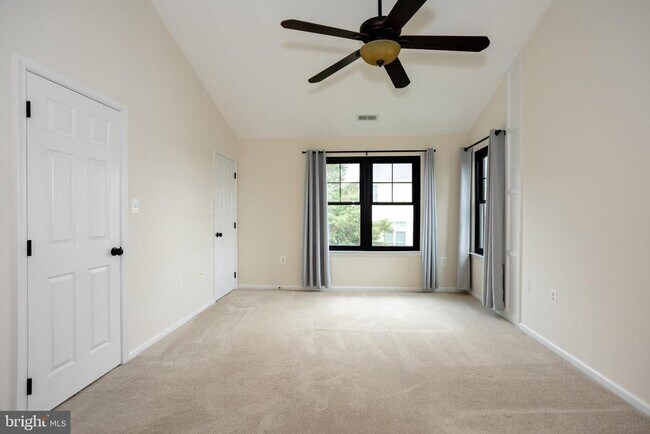 Building Photo - 1411 Campbell Ct NE