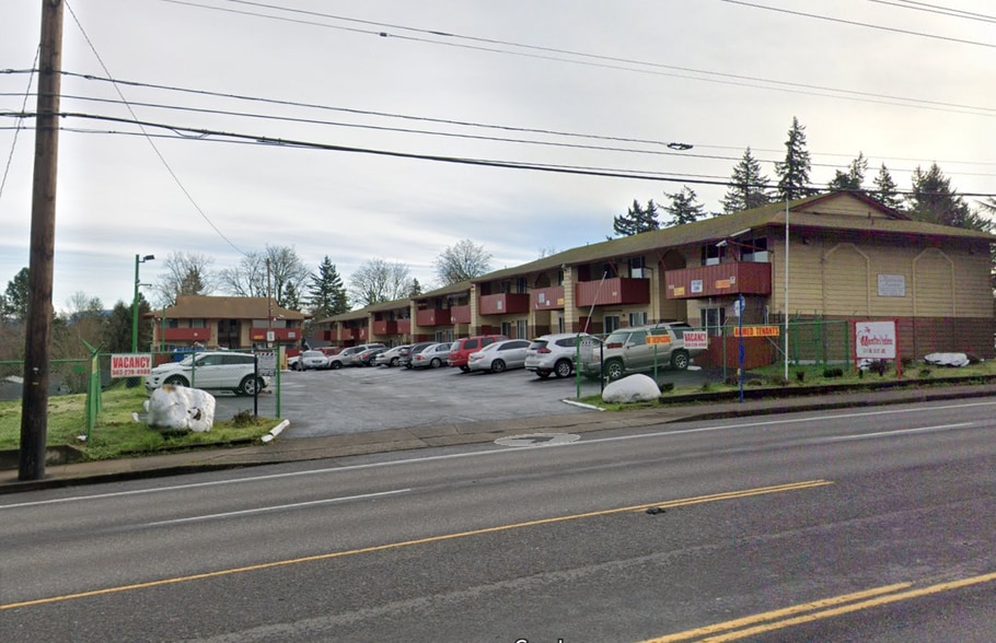 Building Photo - 1210 NE 181st Ave