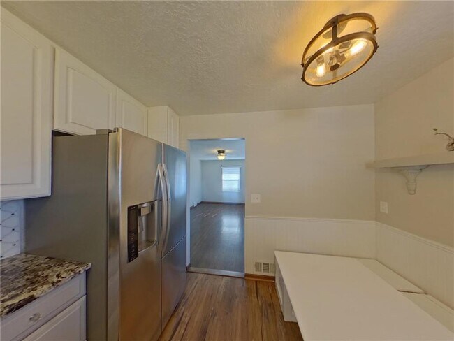 Building Photo - 16377 Duluth Ave SE