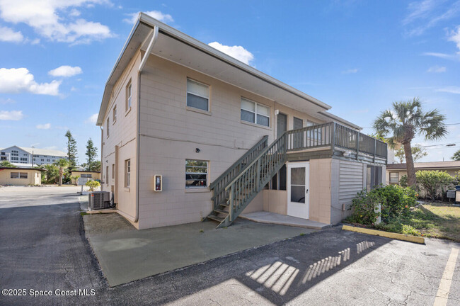 Building Photo - 420 Johnson Ave