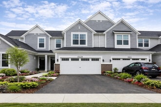 Building Photo - 23538 W Bancroft Dr