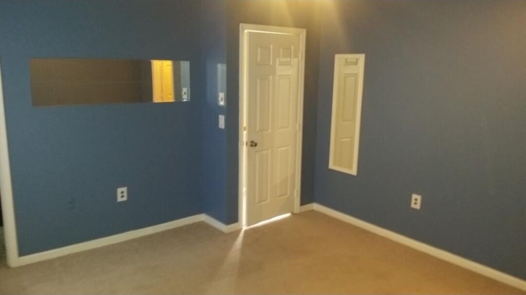 Building Photo - 2469 Wentworth Drive