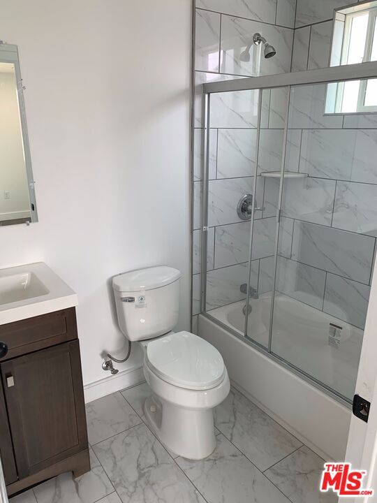 Building Photo - 2509 1/2 Cincinnati St