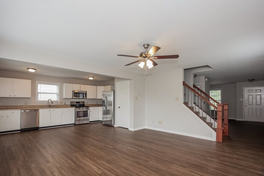 Building Photo - 1626 Matthew Allen Cir