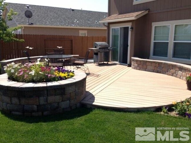 Building Photo - 9072 Gilvarry St