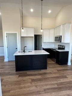 Building Photo - 5291 N Pebblecreek St