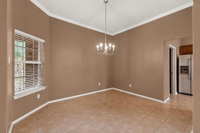Building Photo - 354 Camelia Pkwy