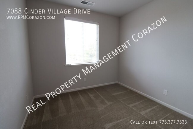 Building Photo - 7088 Cinder Village Dr