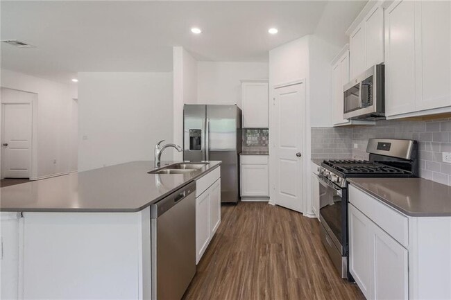 Building Photo - 10724 Steinbeck Dr