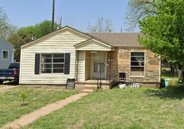 Primary Photo - 2601 Herring Ave