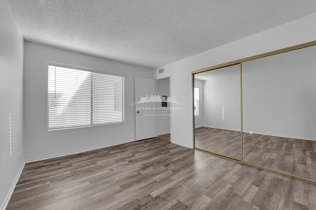 Building Photo - 4380 Gannet Cir