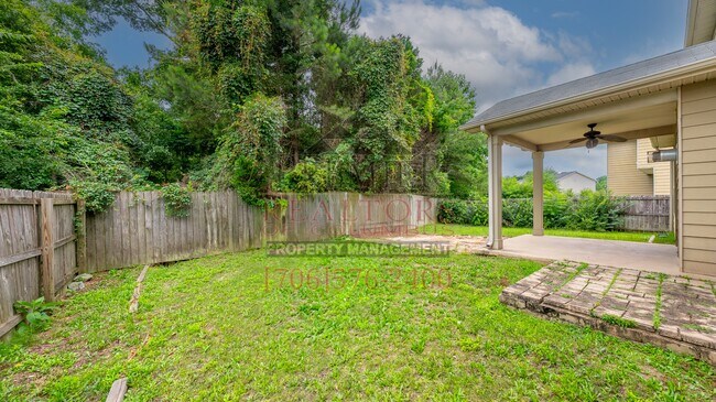 Building Photo - 306 Irish Ln