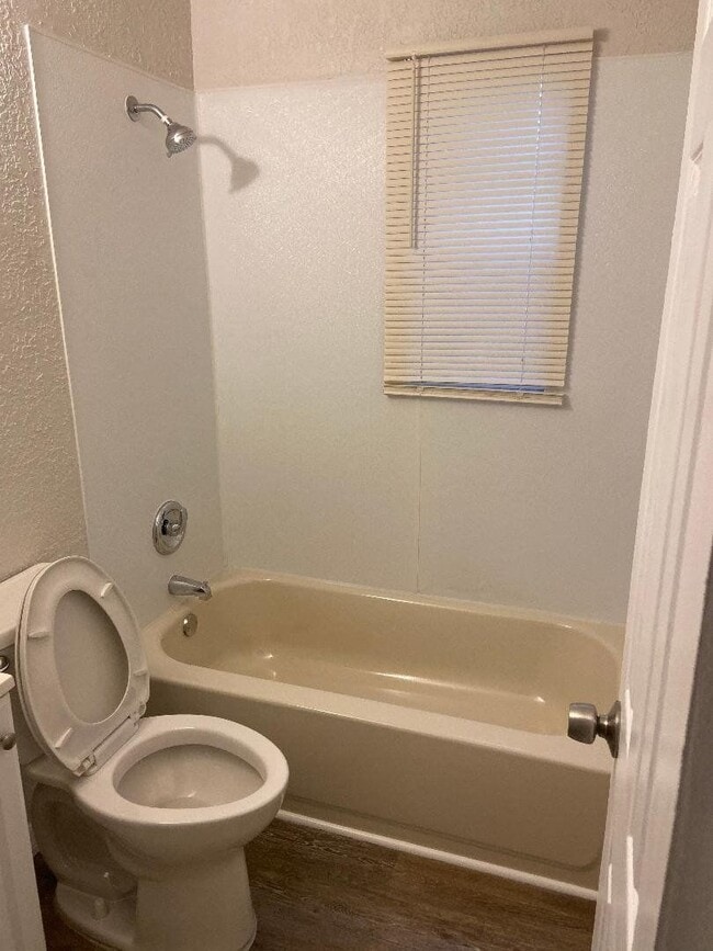 Building Photo - MOVE IN SPECIAL   House for Rent - St Pete...