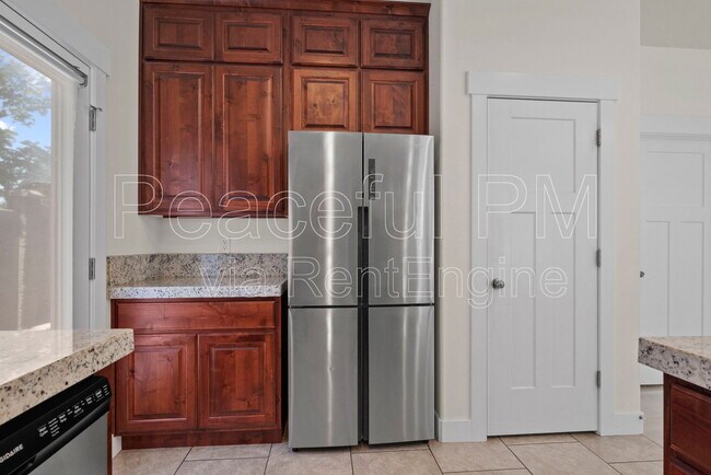 Building Photo - 11066 Becks Bend Ln