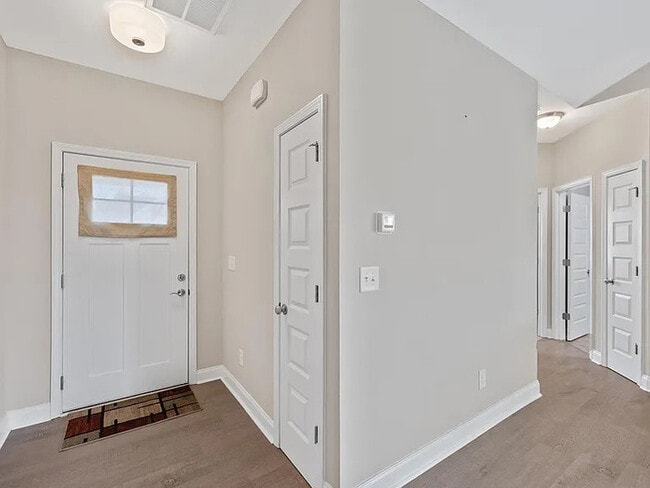 Building Photo - Earn Wealth While Leasing – Like a Homeowner – Lease to Own