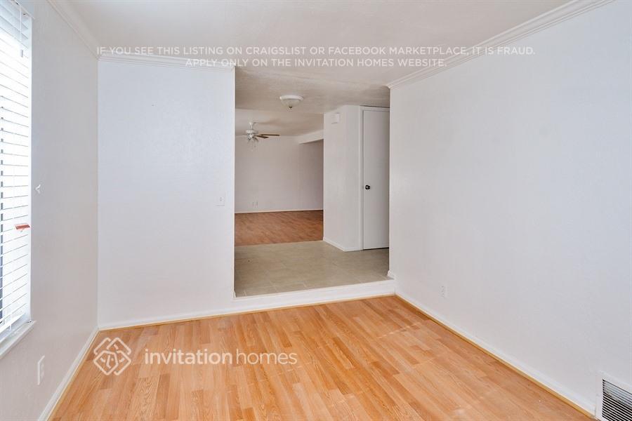 Building Photo - 3679 S Helena Way