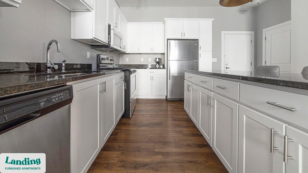 Building Photo - 41 E 9th Ave