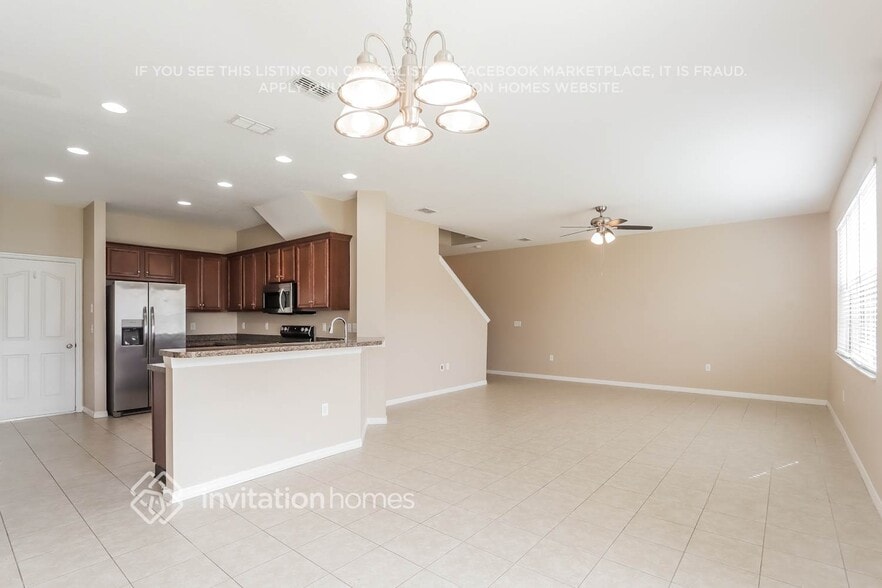 Building Photo - 9623 Maxson Dr
