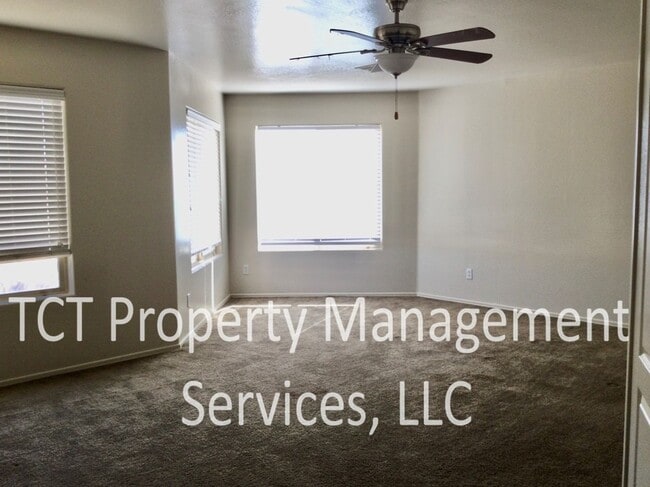 Building Photo - Beautiful 4 Bedroom Home in Johnson Ranch!