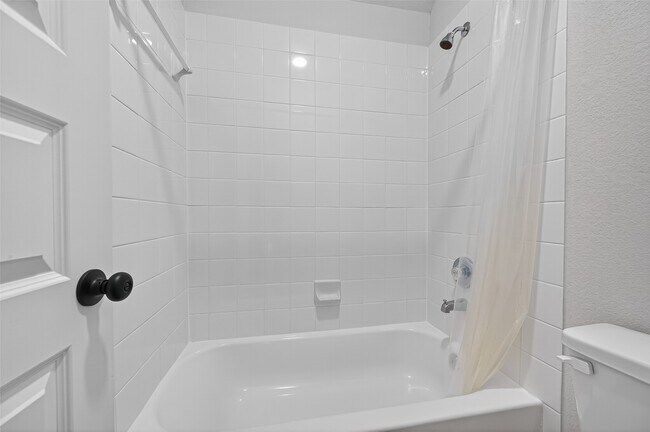 Building Photo - 22827 Xanthos St