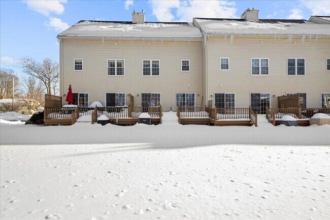 Building Photo - 67 N Quinsigamond Ave