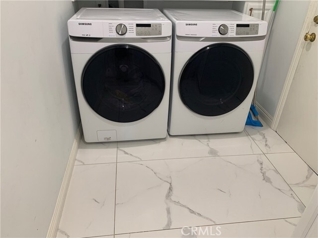 Building Photo - 3553 Scadlock Ln