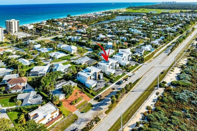 Building Photo - 13460 U.S. Rte 1