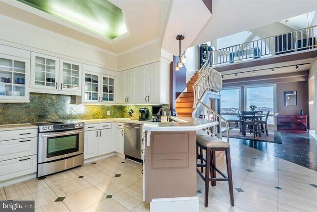 Building Photo - 1510 Waterford