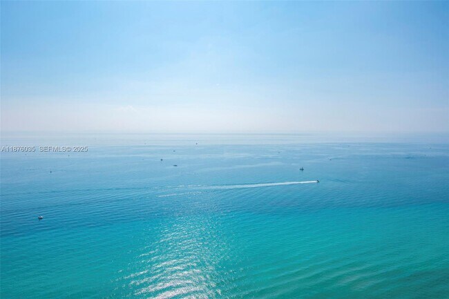 Building Photo - 18975 Collins Ave