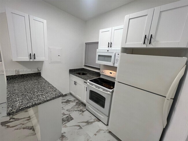 Building Photo - 1720 NW 180th Terrace