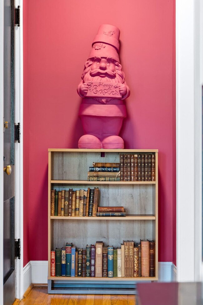 Building Photo - 1200 W Eddy St