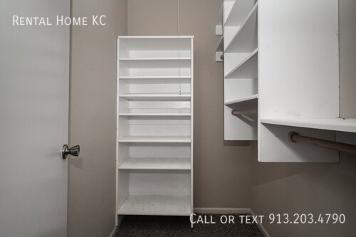 Building Photo - 7434 Santa Fe Dr