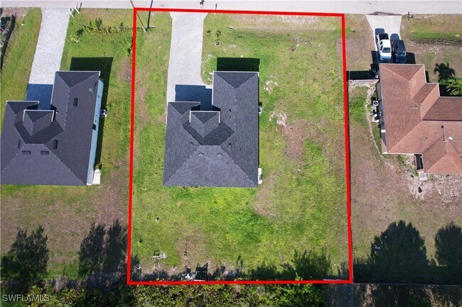 Building Photo - 6005 Beth Ave N