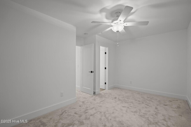 Building Photo - 3206 Belmont Cir