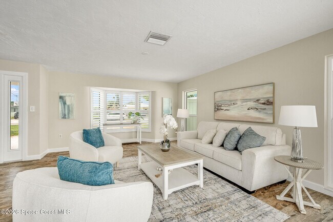 Building Photo - 458 Sandpiper Dr