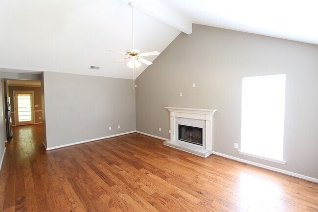 Building Photo - 3BR 2BA in Helena Loaded with Updates!!. Cute! Cute! Cute!