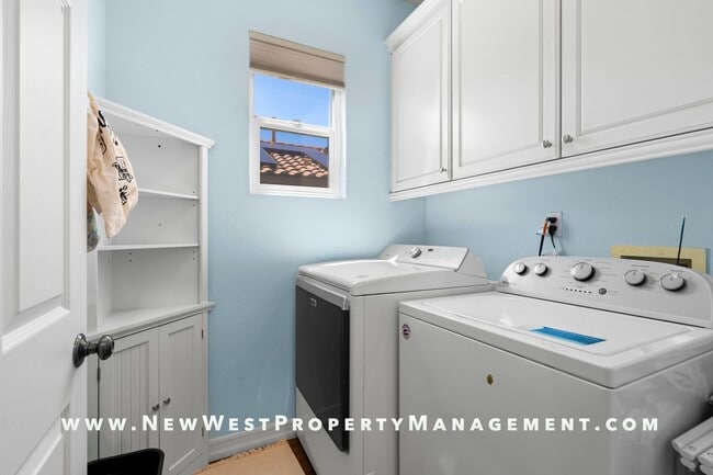 Building Photo - Renovated Carmel Valley 4 Bedroom at Costa...