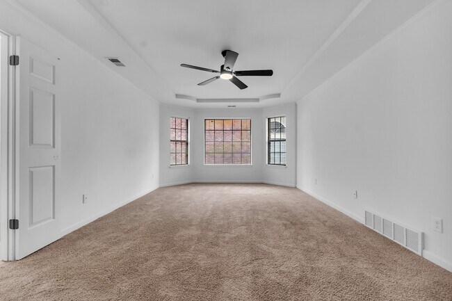 Building Photo - 6613 Stephan Ridge Dr