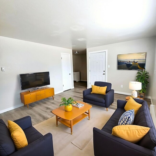 Primary Photo - Fully Remodeled 2-Bed, 1-Bath Home in Old ...