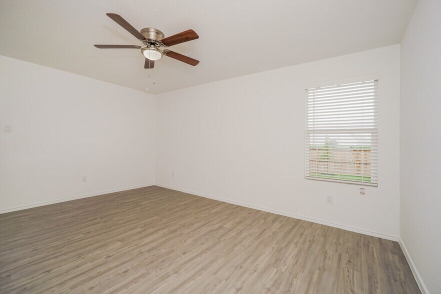 Building Photo - 14416 Penny Run