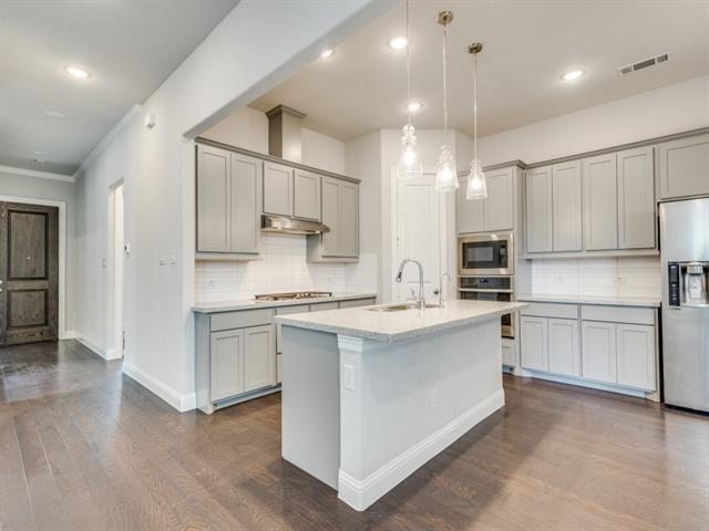 Building Photo - 3572 Sevilla Dr