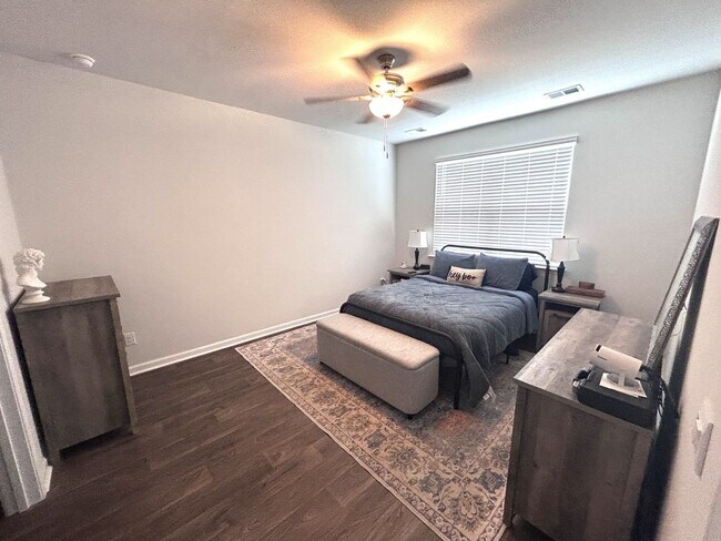 Building Photo - Spacious 4BR Ranch Home in Cane Bay!