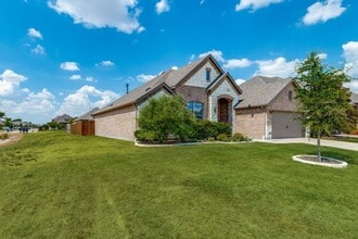 Building Photo - 4005 Gray Wolf Dr