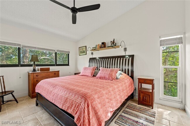 Building Photo - 15330 Cedarwood Ln